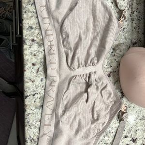 Kindred Bravely Sublime Hands-Free Pumping & Nursing Bra Beige Medium